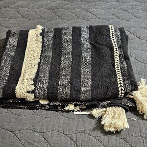 Magnolia Home JOanna Gaines black white woven throw blanket tassles